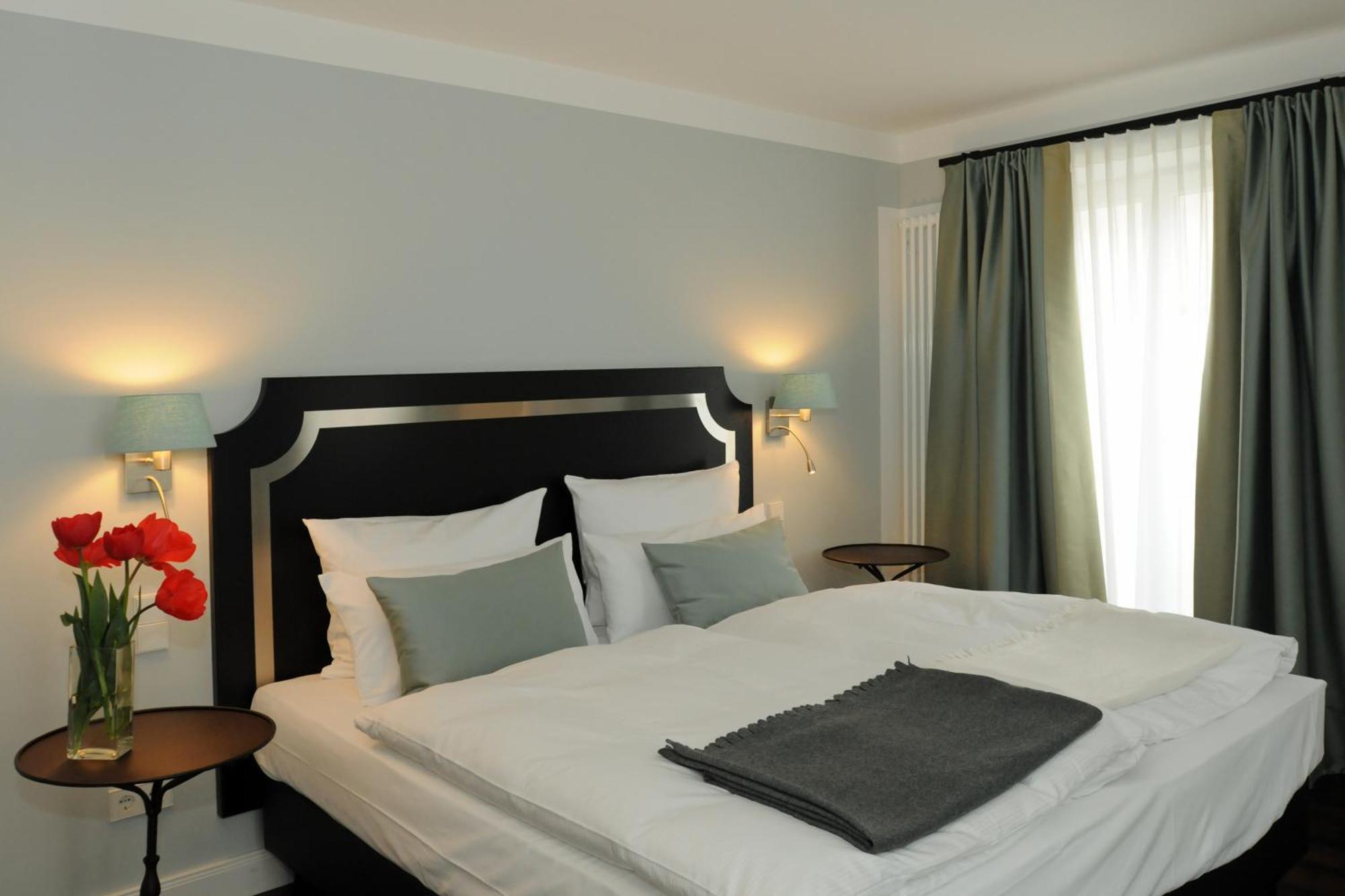Hotel Im Hof München Rom bilde